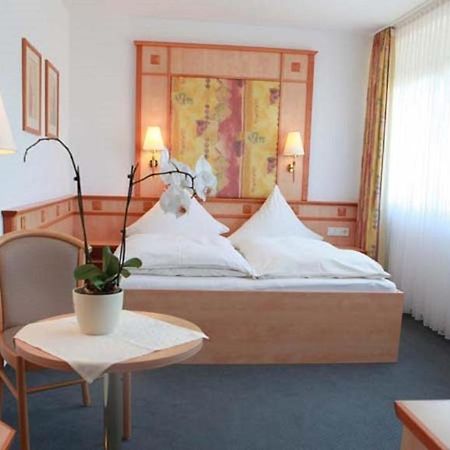 Hotel Wetterau - Self-Check-In Wolfersheim ภายนอก รูปภาพ