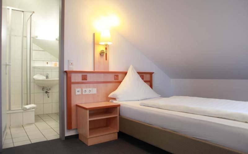 Hotel Wetterau - Self-Check-In Wolfersheim ห้อง รูปภาพ