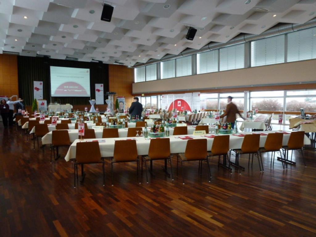 Hotel Wetterau - Self-Check-In Wolfersheim ภายนอก รูปภาพ