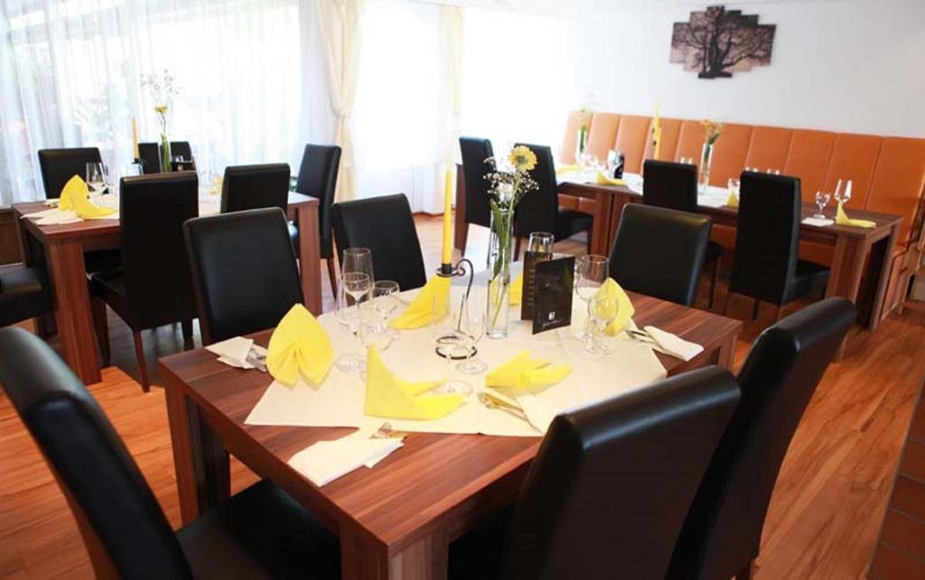 Hotel Wetterau - Self-Check-In Wolfersheim ภายนอก รูปภาพ